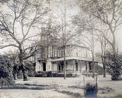 Beringer Rhine House