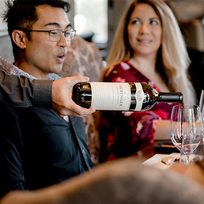 Reserve Club Members Enjoying Seated Tasting